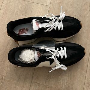 New Balance 327